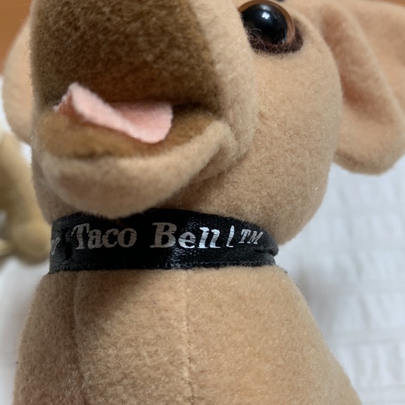 Taco Bell Merch Plush Dogs w/Sounds by Applause - Picture 14 of 17